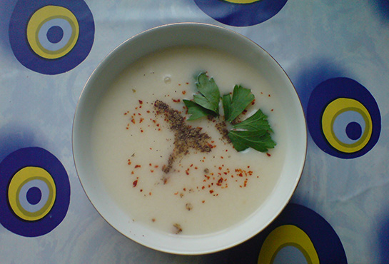 Bir Kase orba Ka Kalori